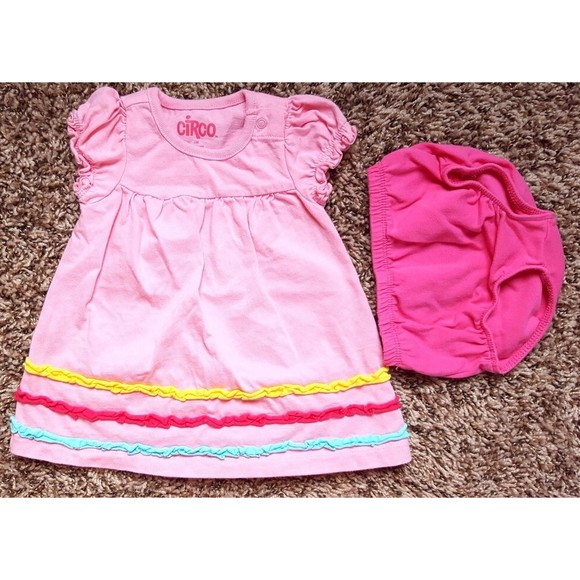 Girl's Size 3 M 0-3 Months Two Piece Pink Ruffled Circo Dress + DC EUC - Picture 1 of 6